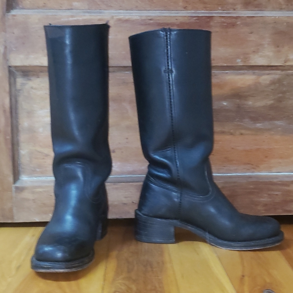 Frye Campus Boots